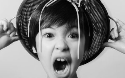 Tobie Colander Spaghetti Head